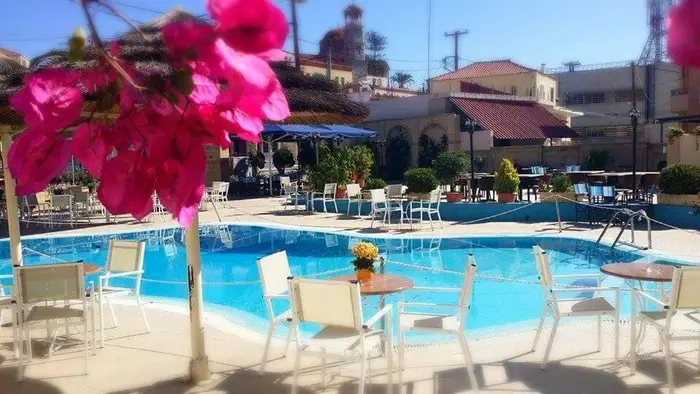 Hotel Garden Pool View