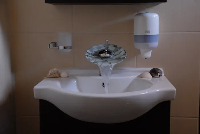 Room Bathroom Modern Sink